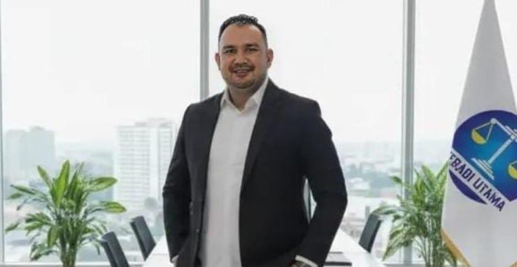PERADI UTAMA Melantik 31 Advokat Baru secara Daring, Siap Beri Keadilan Hukum bagi Masyarakat.